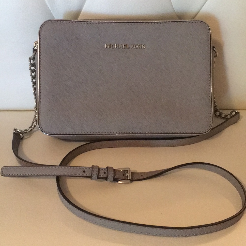 Michael Kors Specchio Jet Set Large Crossbody ❄️